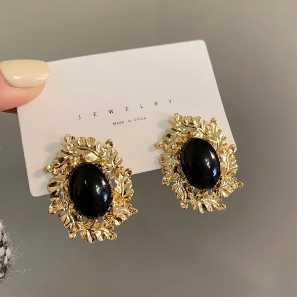 Retro Jewelry 925 Silver Needle Oval Earrings Hot Sale Popular Style Metallic Geometric Black Resin Earrings For Women Gift - Image 2
